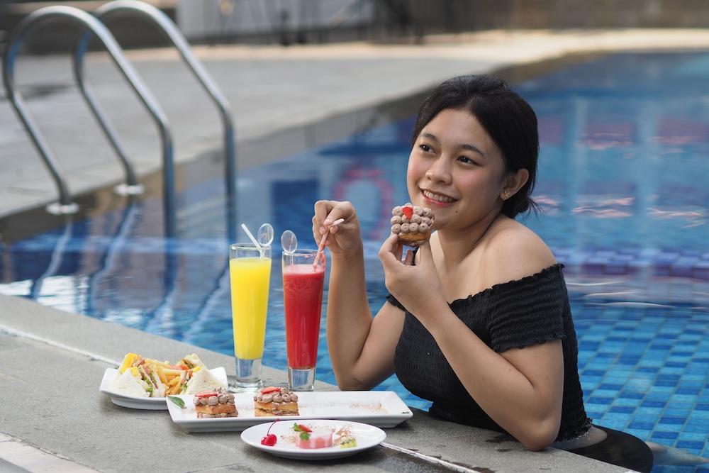 Horison Ciledug Jakarta Buitenkant foto
