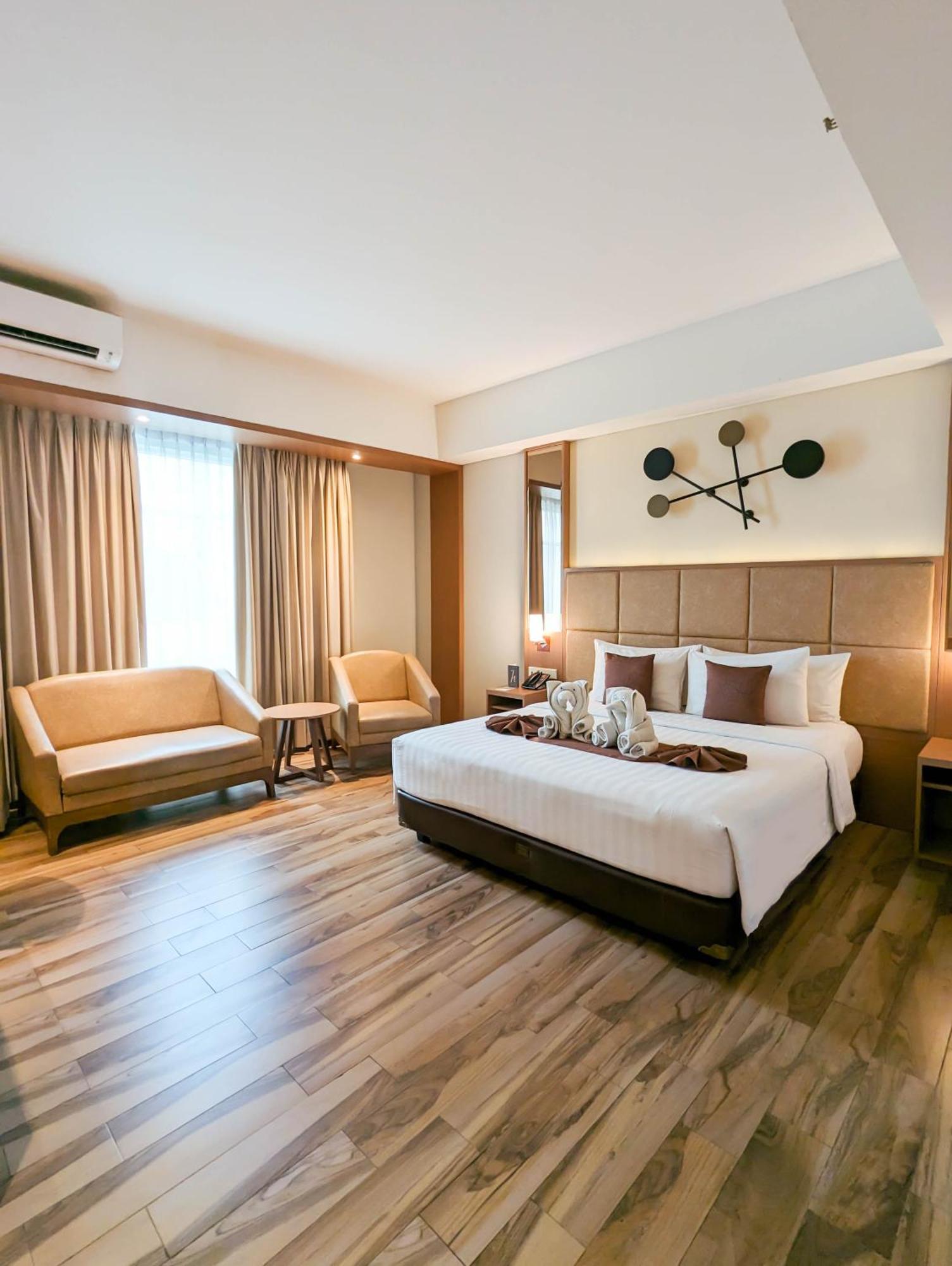 Horison Ciledug Jakarta Buitenkant foto